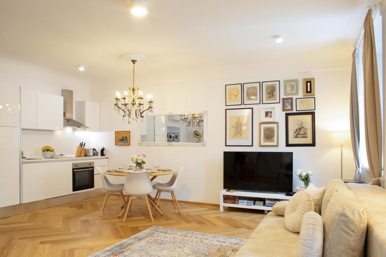 Stylish Apartment In Historical Center Liubliana Exterior foto